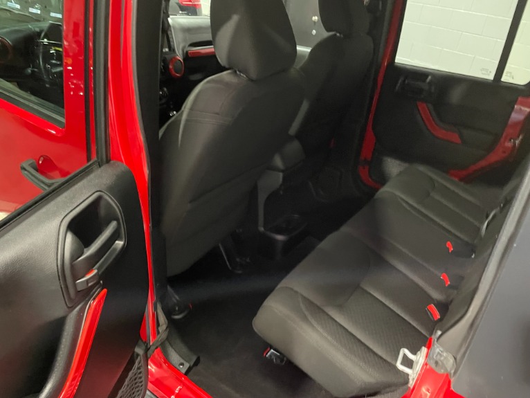 Used-2016-Jeep-Wrangler-Unlimited-Sport-S-4X4