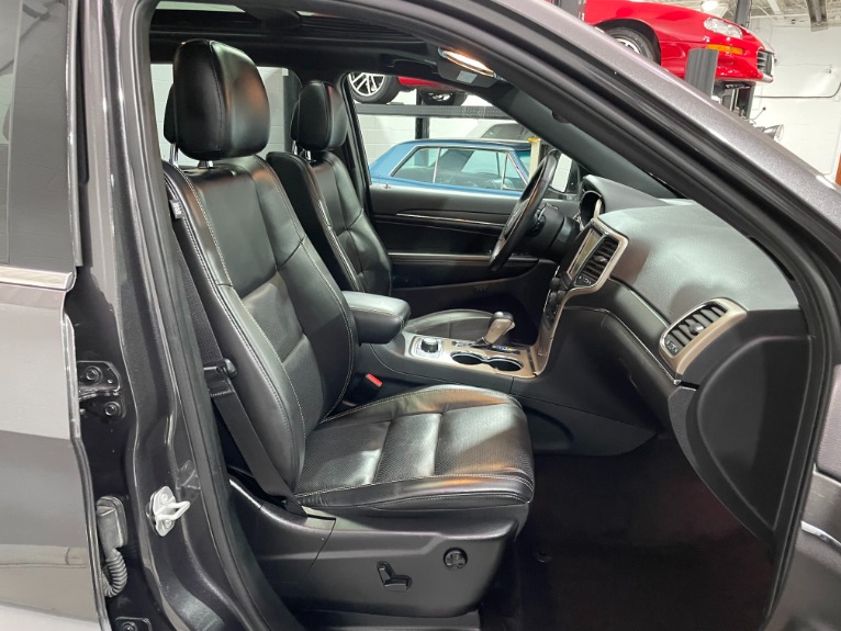 Used-2017-Jeep-Grand-Cherokee-Limited-4X4