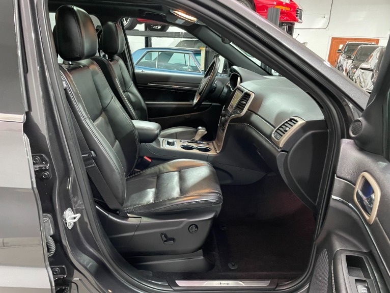 Used-2017-Jeep-Grand-Cherokee-Limited-4X4