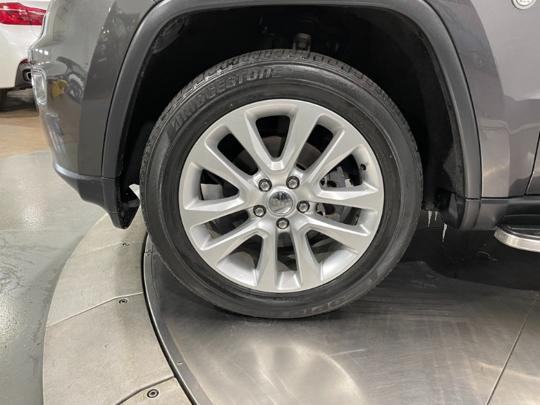 Used-2017-Jeep-Grand-Cherokee-Limited-4X4