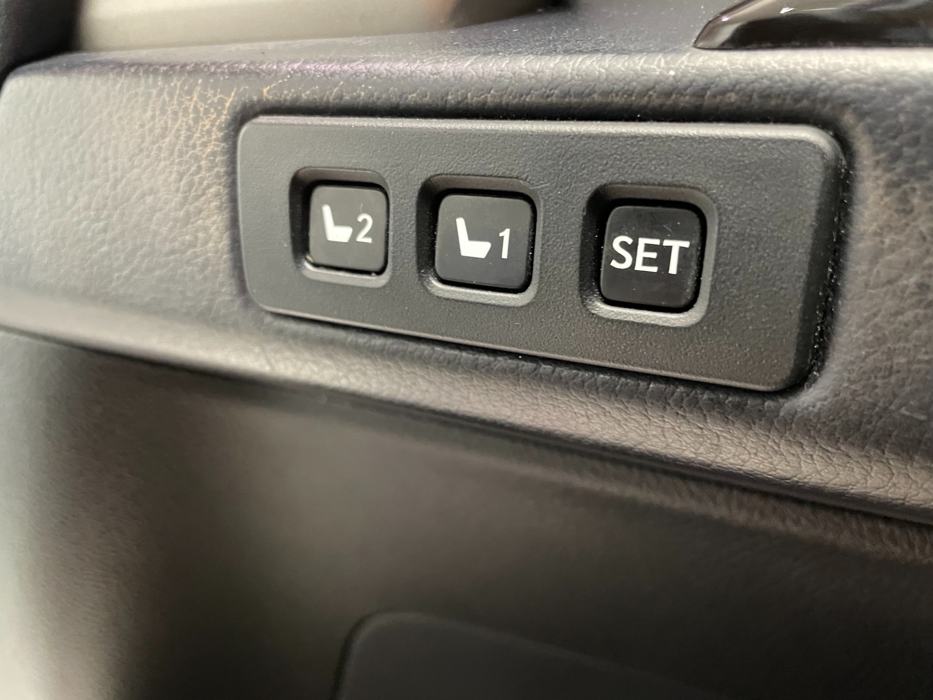 Used-2016-Lexus-GX-460-AWD