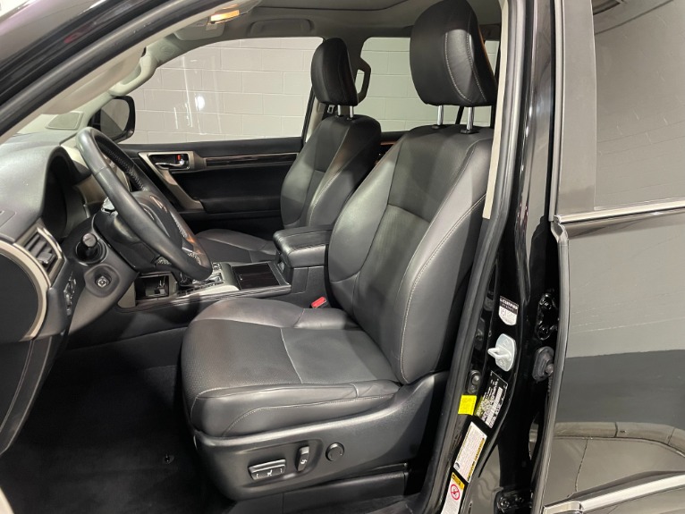 Used-2016-Lexus-GX-460-AWD