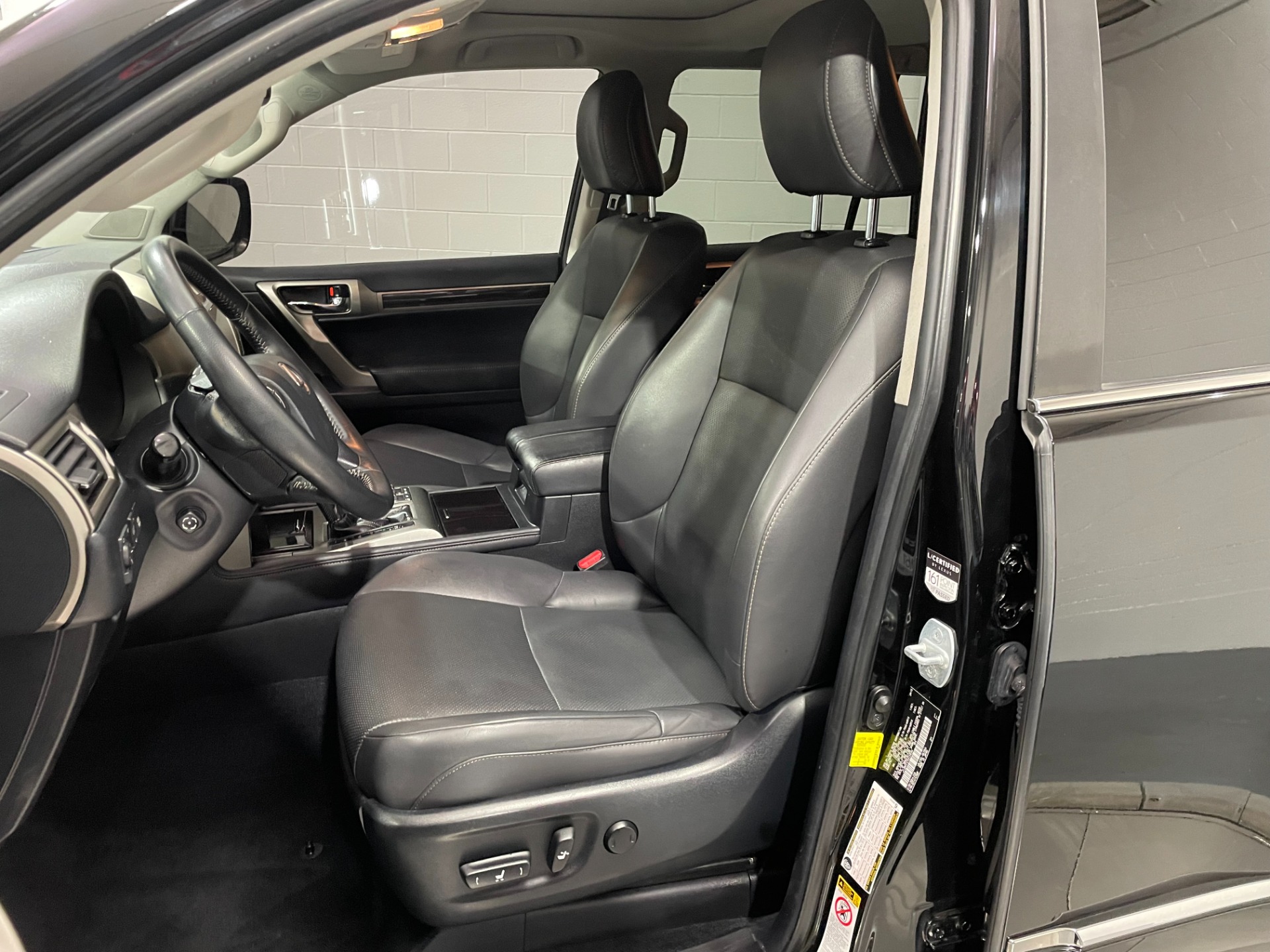 Used-2016-Lexus-GX-460-AWD