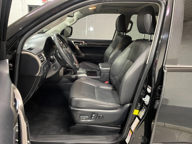 Used-2016-Lexus-GX-460-AWD