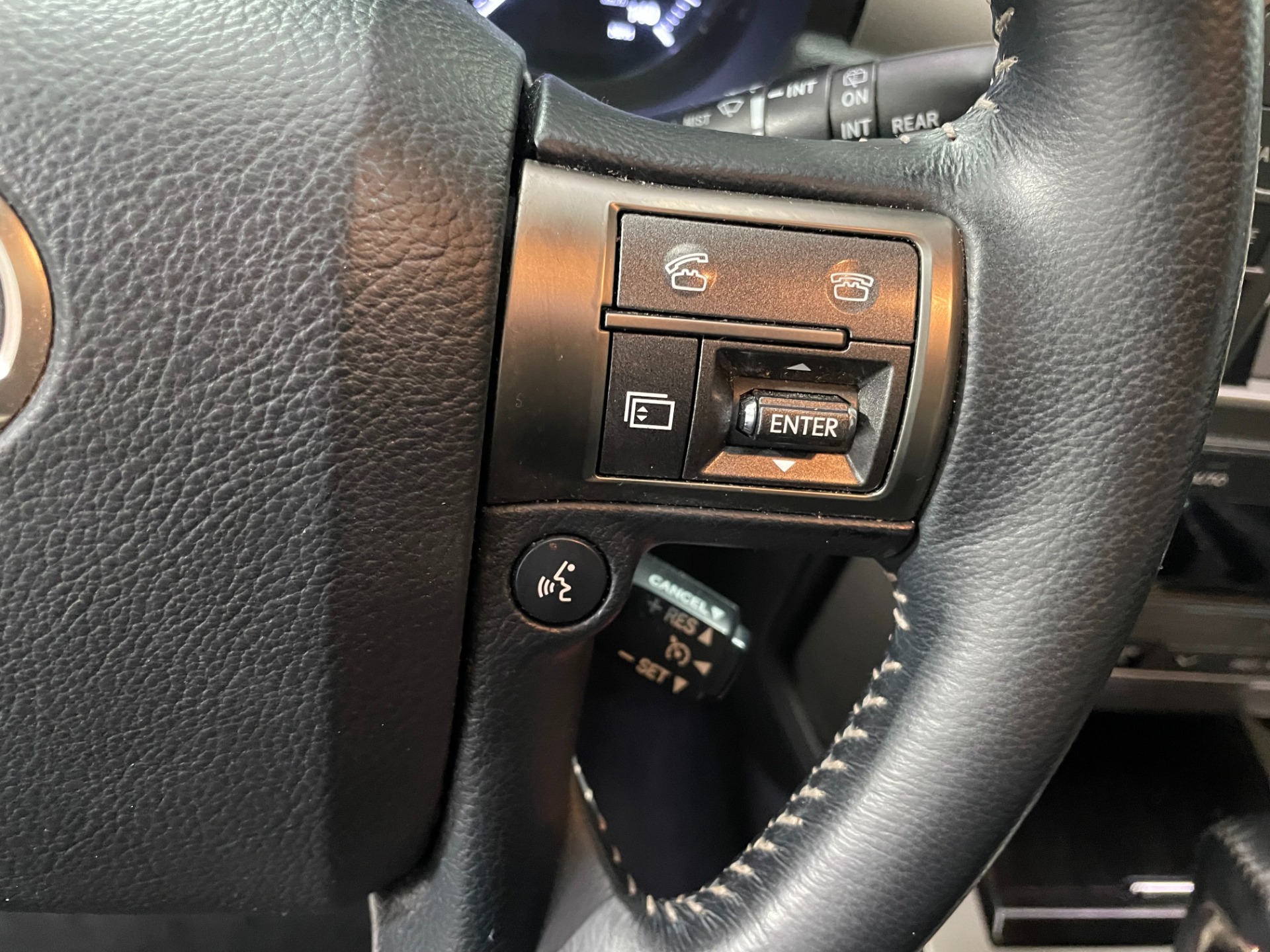 Used-2016-Lexus-GX-460-AWD