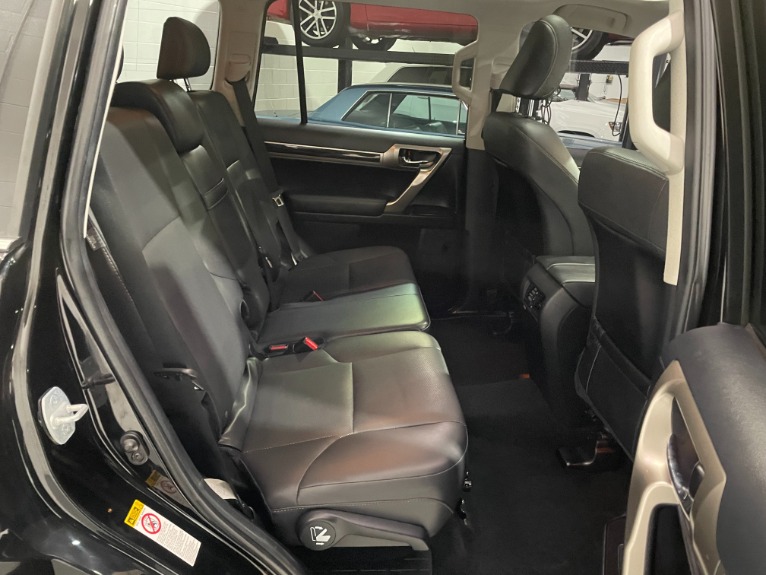 Used-2016-Lexus-GX-460-AWD