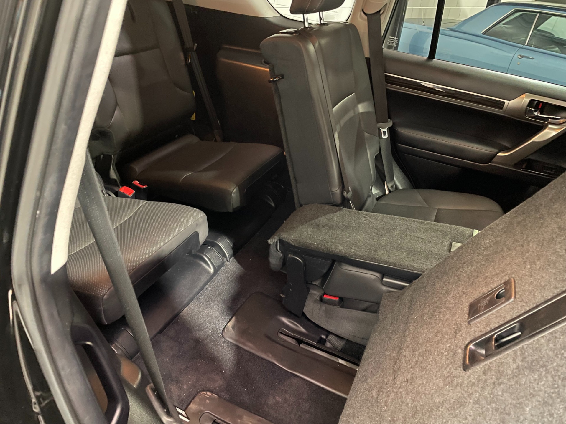 Used-2016-Lexus-GX-460-AWD