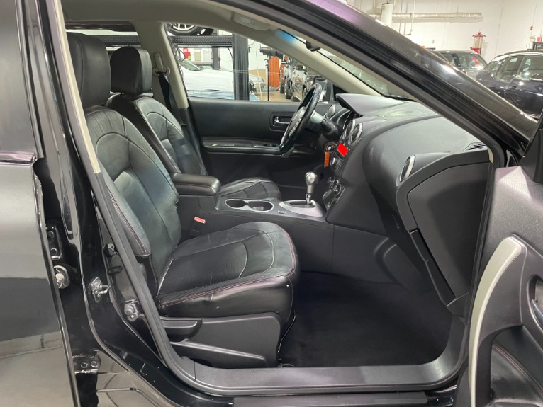 Used-2010-Nissan-Rogue-SL-FWD