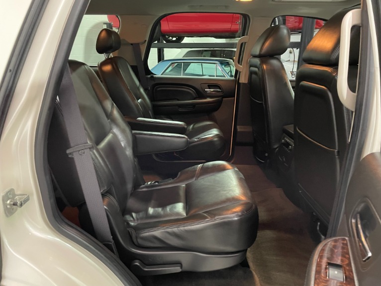 Used-2010-GMC-Yukon-Denali-AWD
