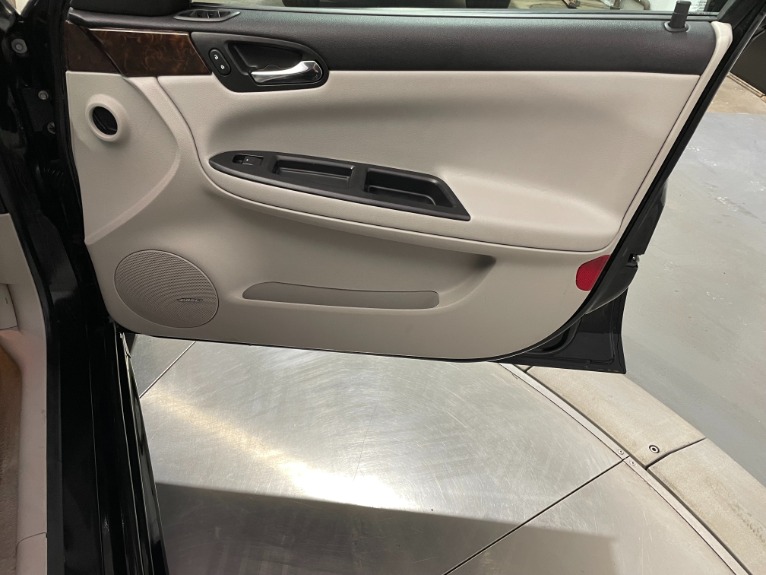 Used-2012-Chevrolet-Impala-LTZ-FWD
