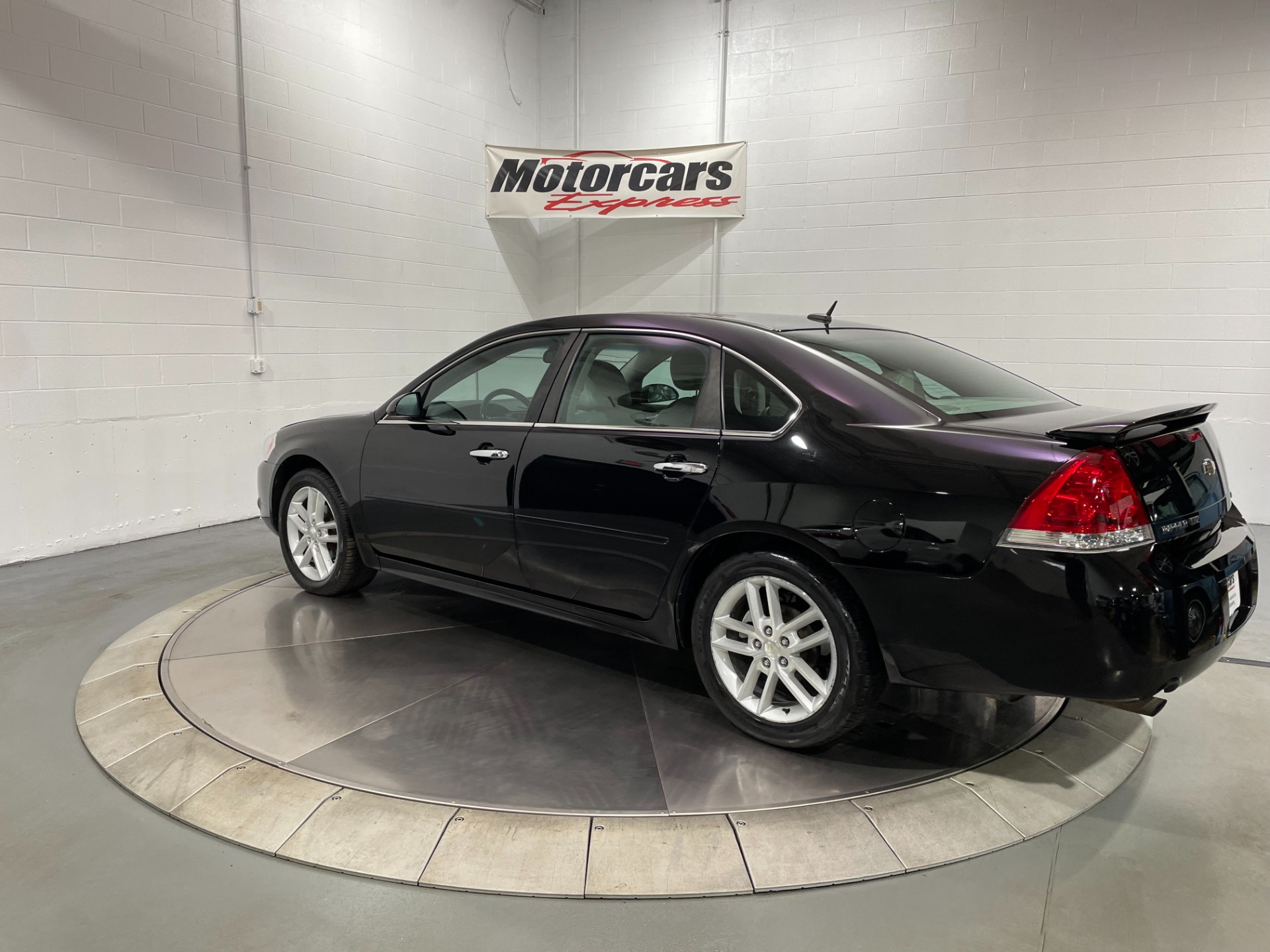Used-2012-Chevrolet-Impala-LTZ-FWD