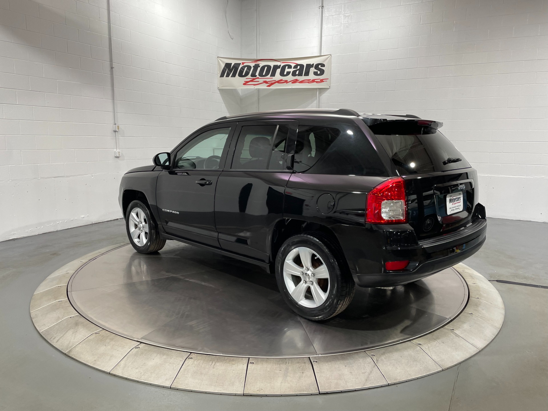 Used-2011-Jeep-Compass-Sport-FWD