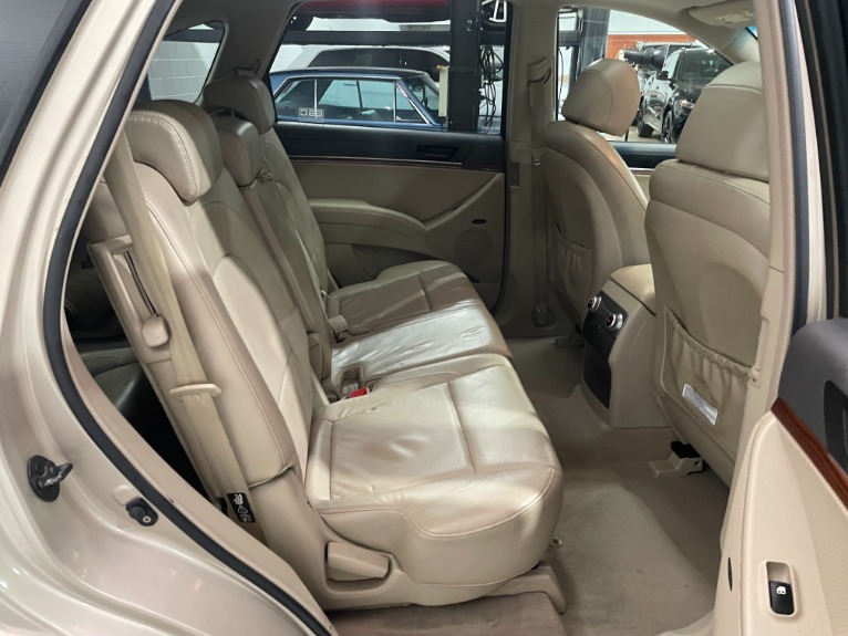 Used-2007-Hyundai-Veracruz-Limited-FWD
