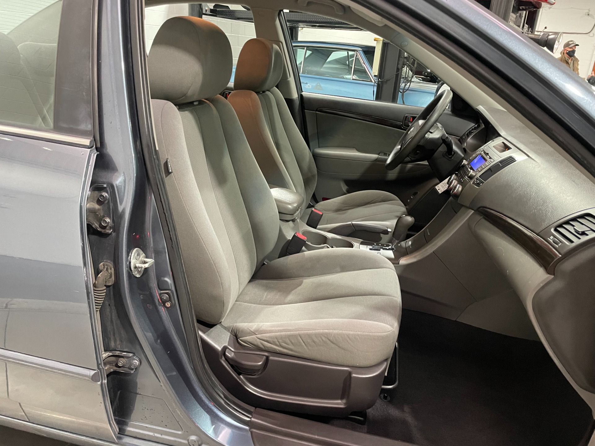 Used-2010-Hyundai-Sonata-GLS