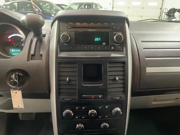 Used-2010-Dodge-Grand-Caravan-SE-FWD