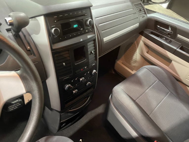 Used-2010-Dodge-Grand-Caravan-SE-FWD