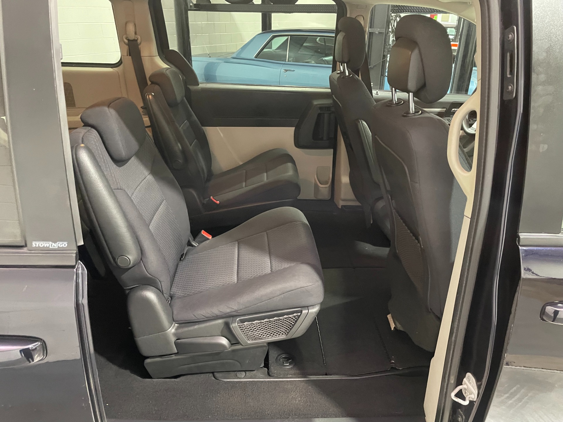 Used-2010-Dodge-Grand-Caravan-SE-FWD