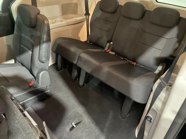Used-2010-Dodge-Grand-Caravan-SE-FWD