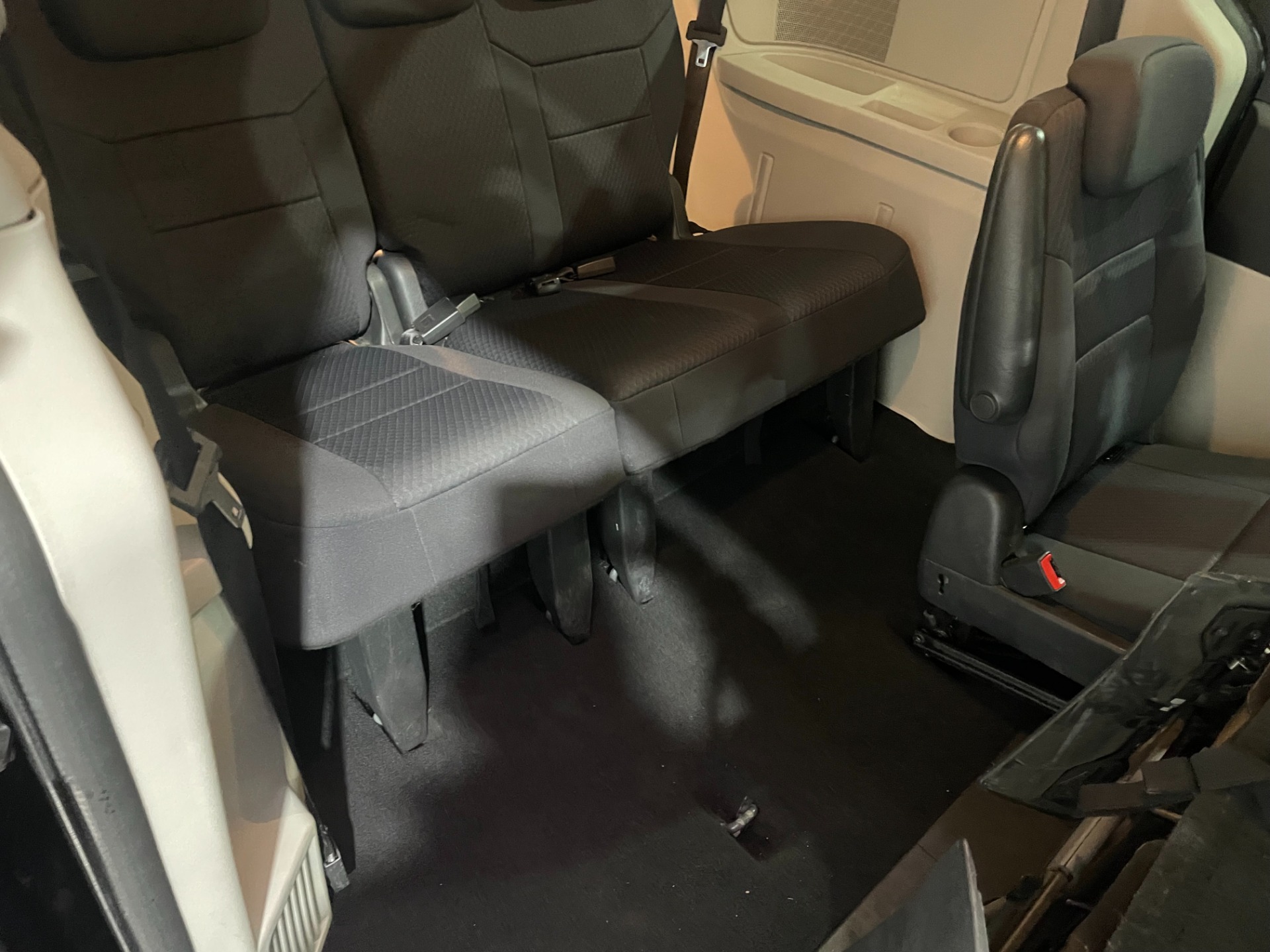 Used-2010-Dodge-Grand-Caravan-SE-FWD