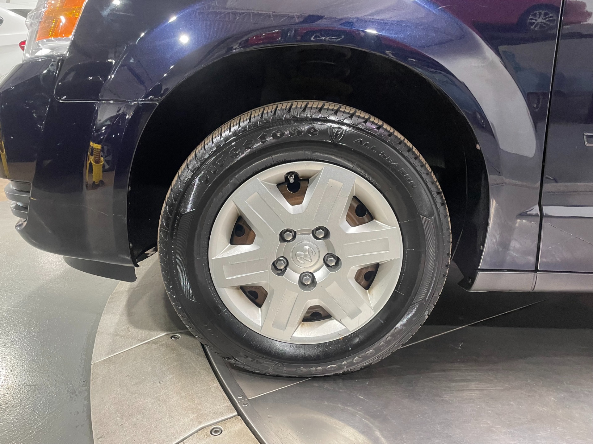 Used-2010-Dodge-Grand-Caravan-SE-FWD