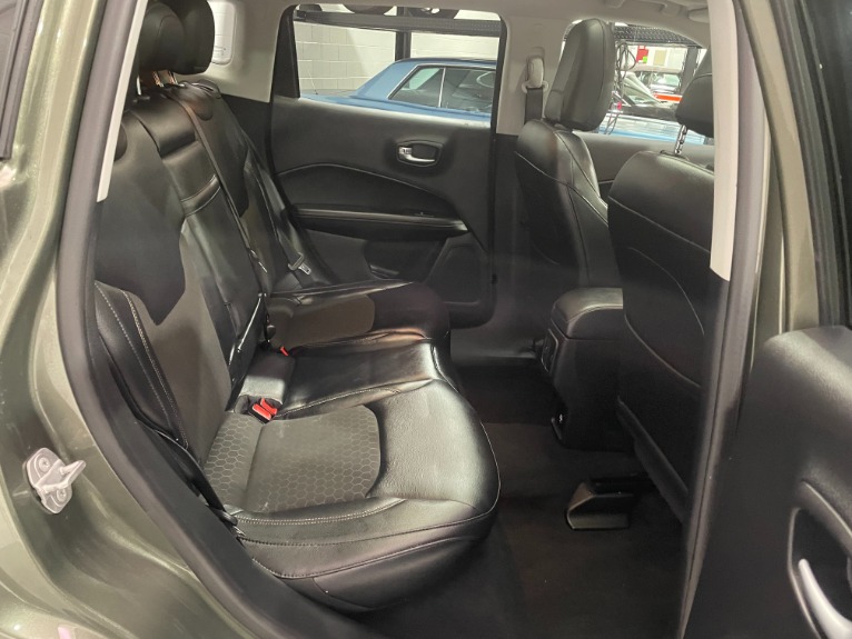 Used-2017-Jeep-Compass-Latitude-4X4