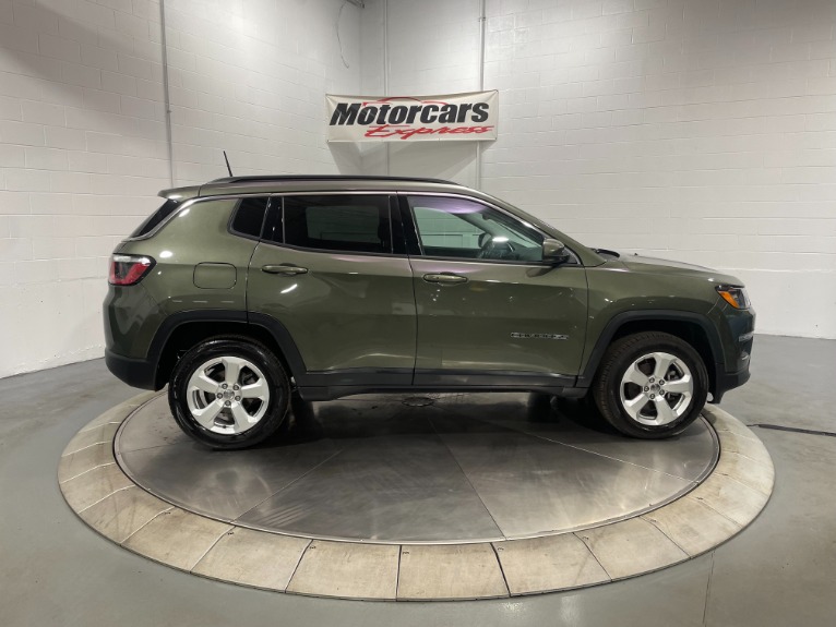 Used-2017-Jeep-Compass-Latitude-4X4