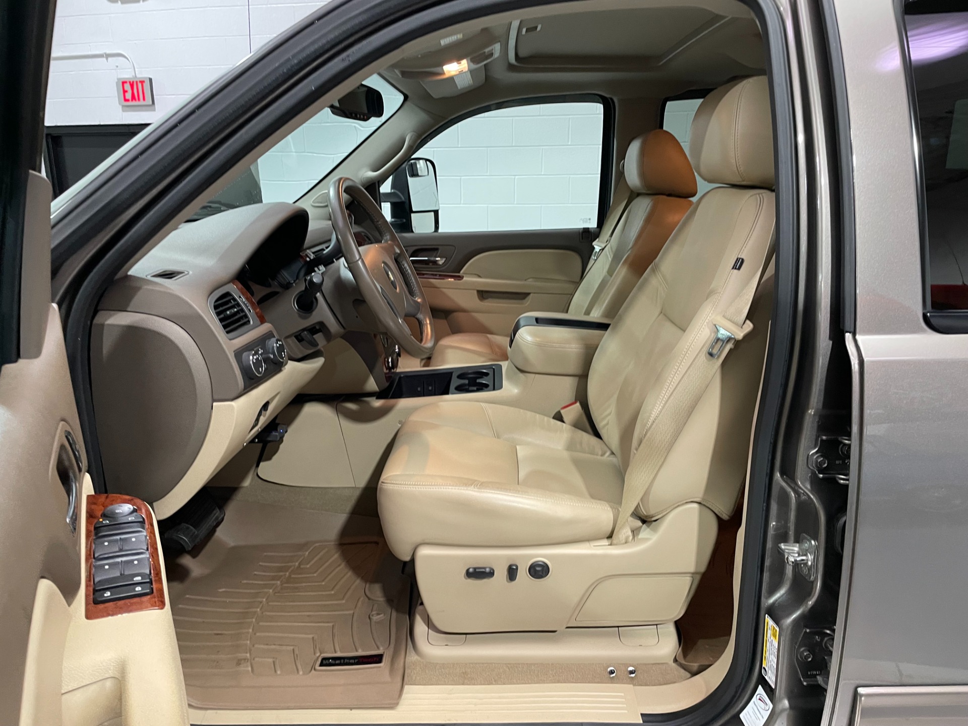 Used-2013-Chevrolet-Silverado-2500HD-DIESEL-LTZ-Z71-4X4