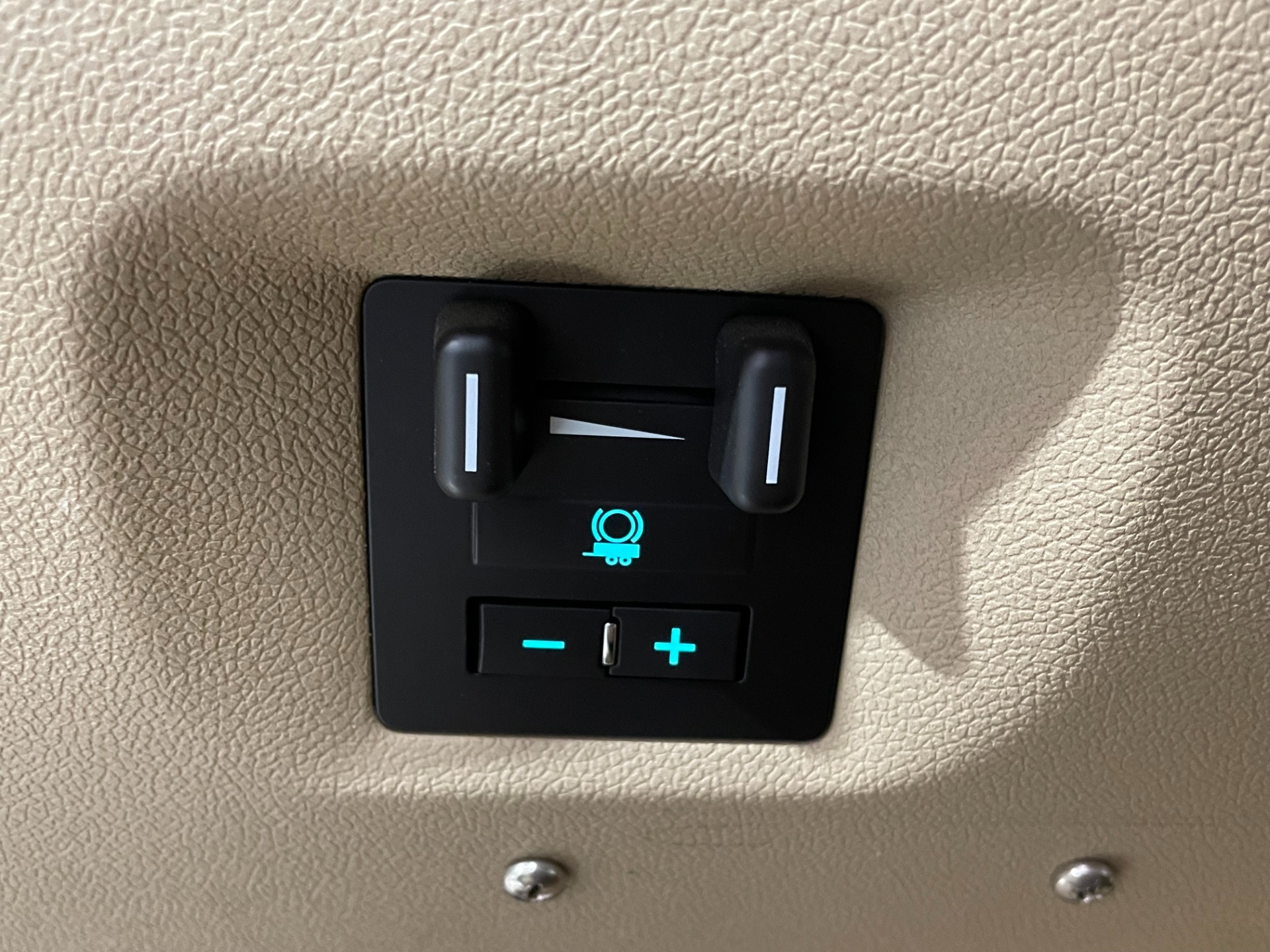Used-2013-Chevrolet-Silverado-2500HD-DIESEL-LTZ-Z71-4X4