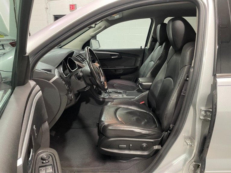 Used-2012-Chevrolet-Traverse-LT-FWD
