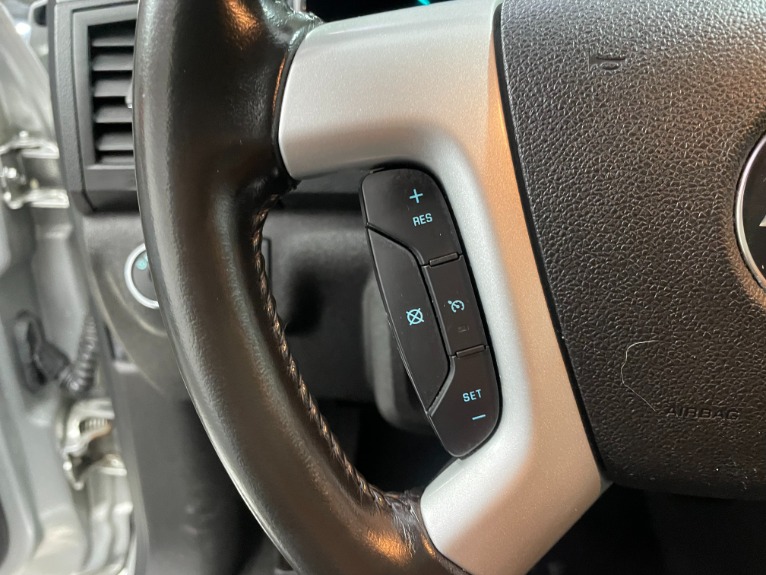 Used-2012-Chevrolet-Traverse-LT-FWD