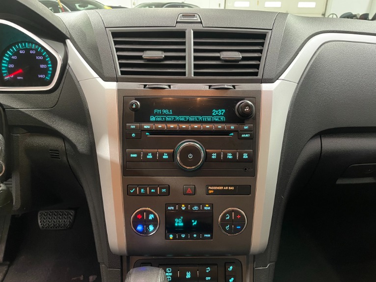 Used-2012-Chevrolet-Traverse-LT-FWD
