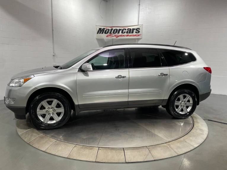 Used-2012-Chevrolet-Traverse-LT-FWD