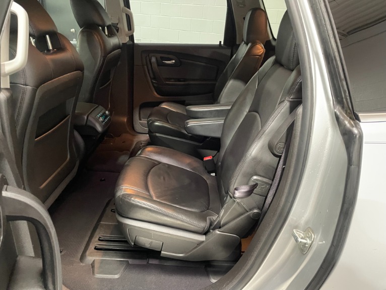 Used-2012-Chevrolet-Traverse-LT-FWD