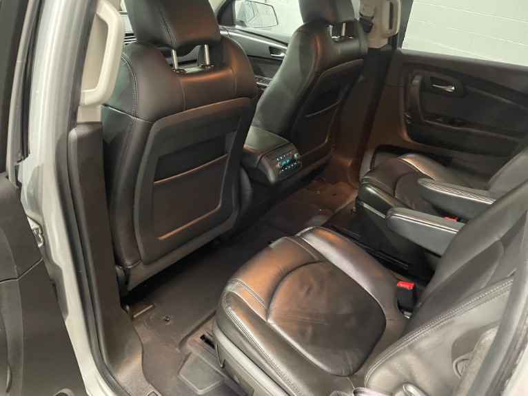 Used-2012-Chevrolet-Traverse-LT-FWD