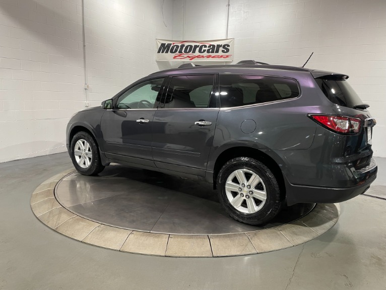 Used-2014-Chevrolet-Traverse-LT-FWD