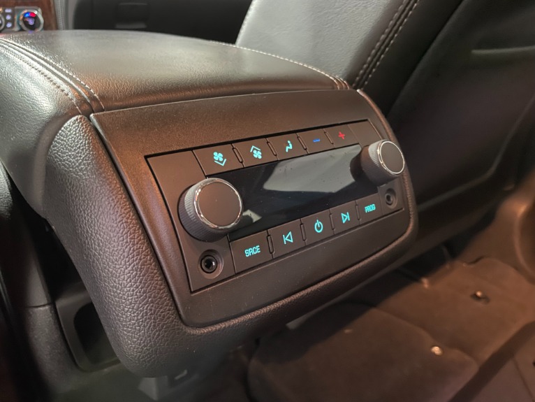 Used-2014-Chevrolet-Traverse-LT-FWD