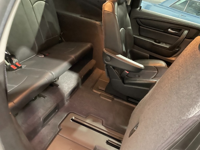 Used-2014-Chevrolet-Traverse-LT-FWD