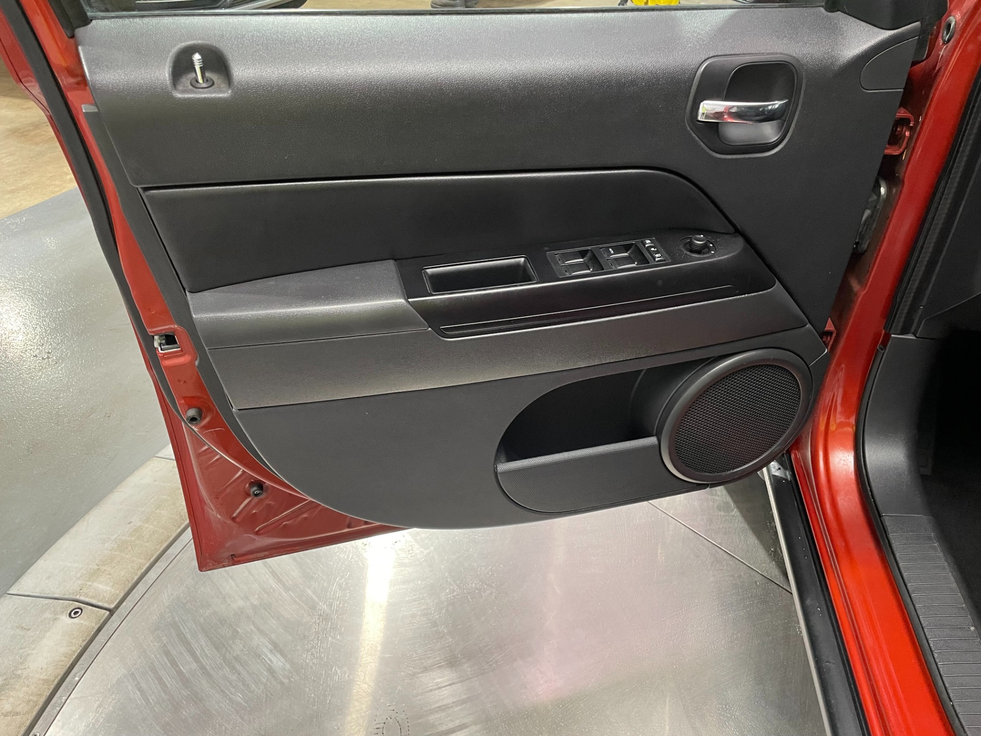 Used-2009-Jeep-Patriot-Sport