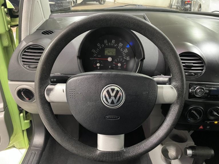 Used-2001-Volkswagen-New-Beetle-GL-FWD
