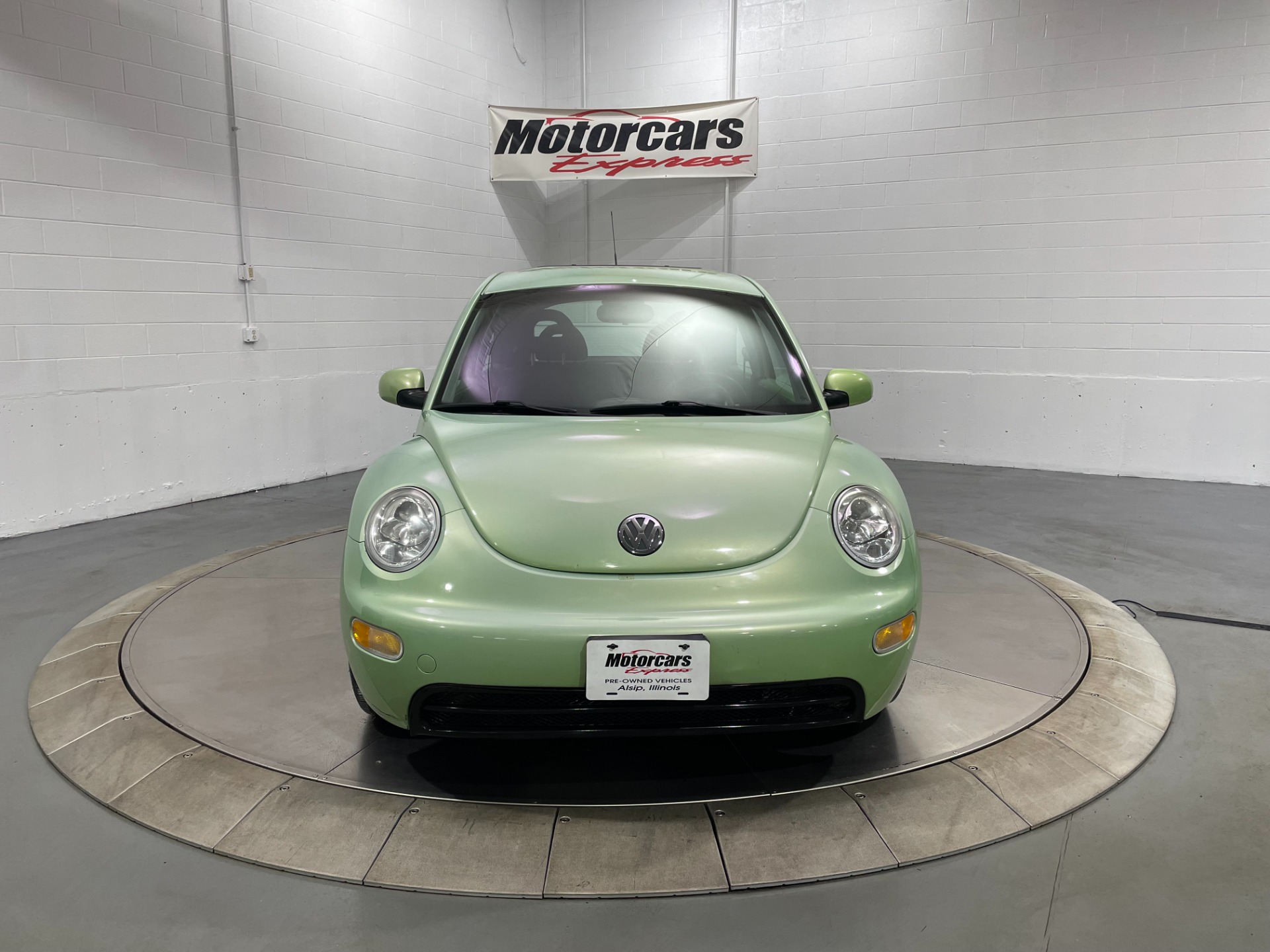 Used-2001-Volkswagen-New-Beetle-GL-FWD
