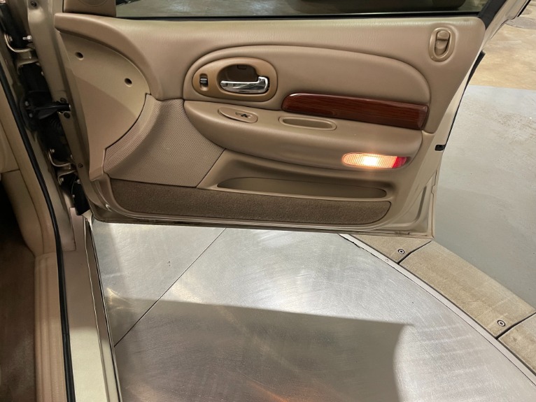 Used-2002-Chrysler-300M-FWD