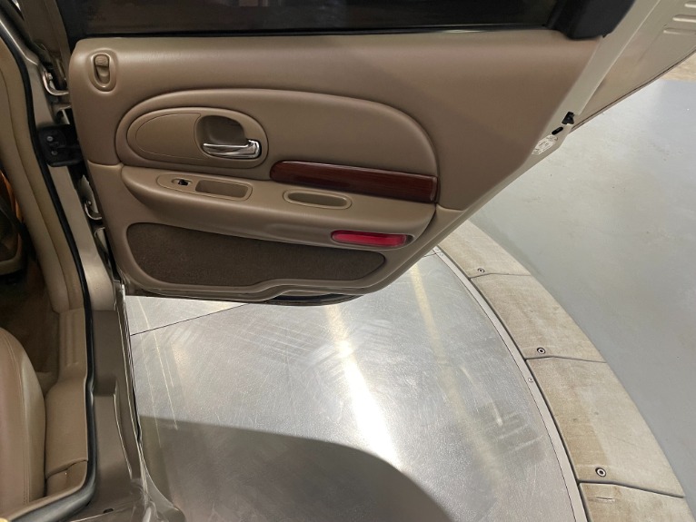 Used-2002-Chrysler-300M-FWD