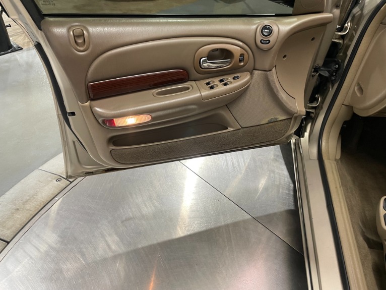 Used-2002-Chrysler-300M-FWD