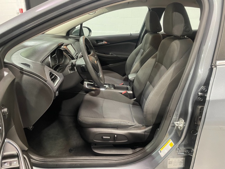 Used-2018-Chevrolet-Cruze-LT-Auto-FWD