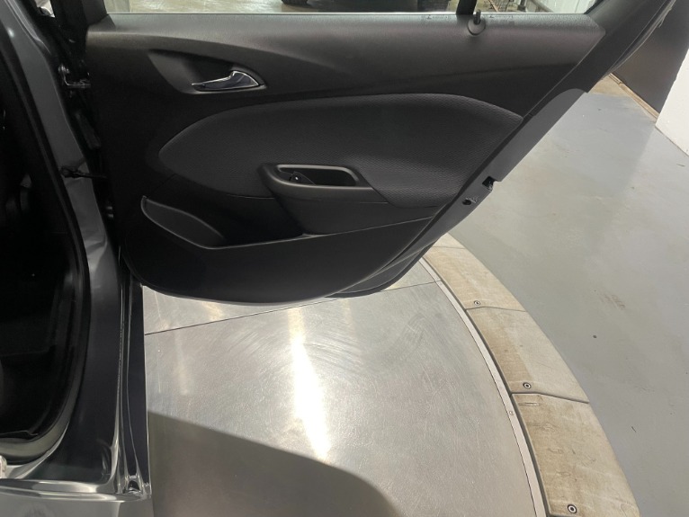 Used-2018-Chevrolet-Cruze-LT-Auto-FWD