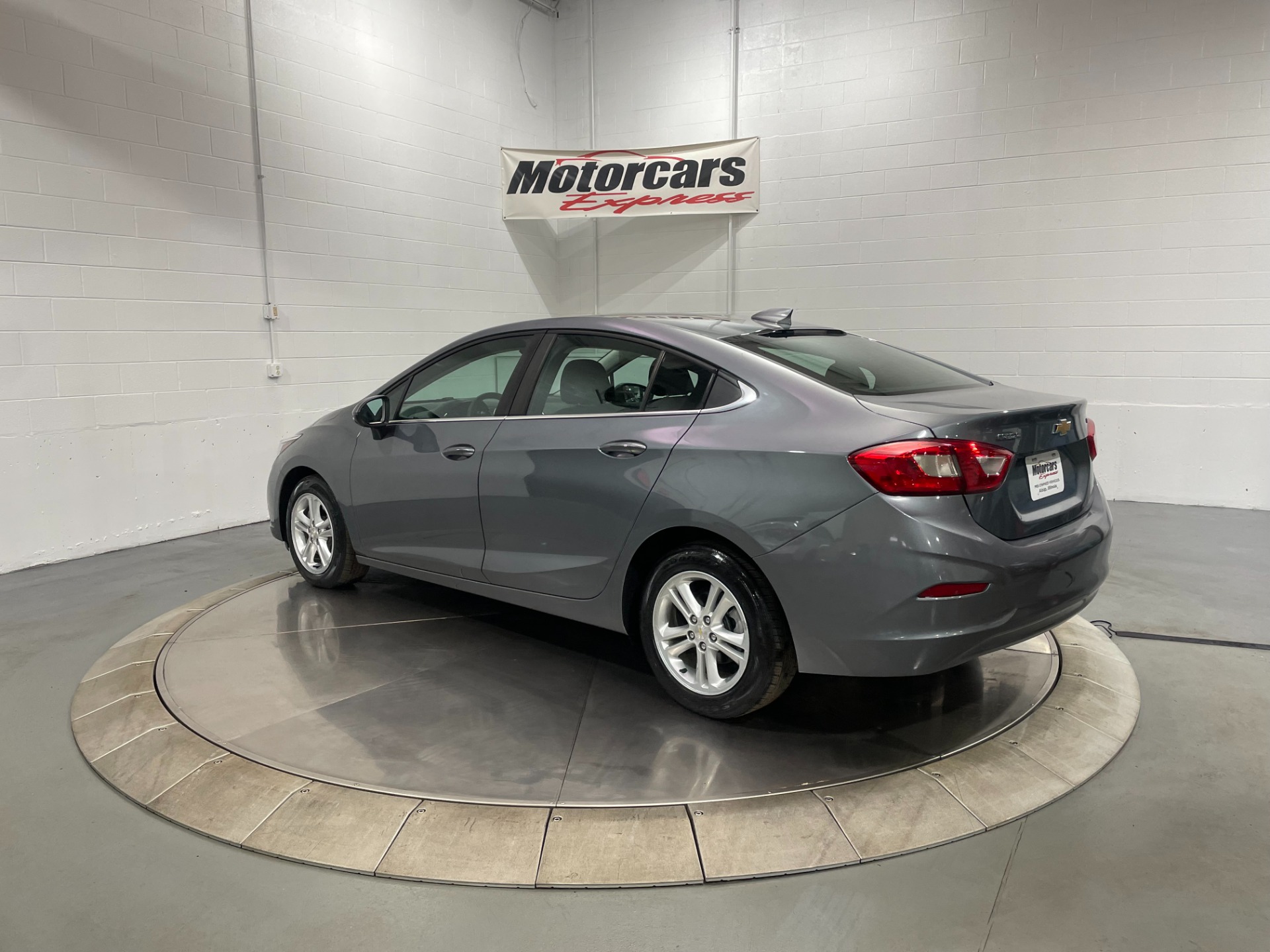 Used-2018-Chevrolet-Cruze-LT-Auto-FWD