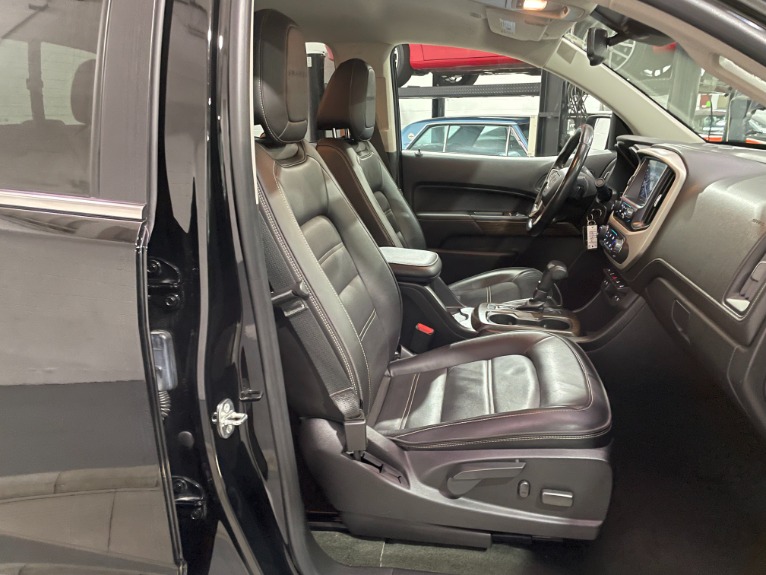 Used-2018-GMC-Canyon-Denali-4x4