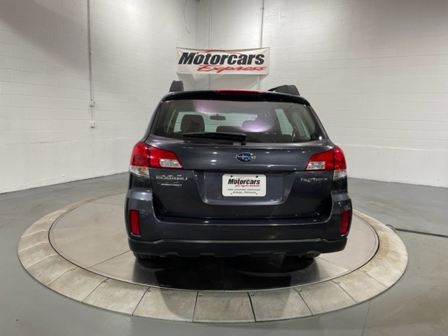 Used-2012-Subaru-Outback-25i-AWD