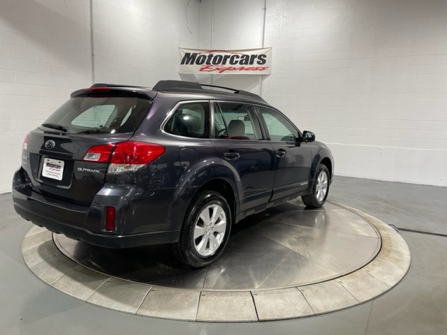 Used-2012-Subaru-Outback-25i-AWD