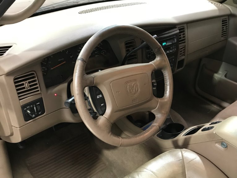Used-2001-Dodge-Durango-SLT